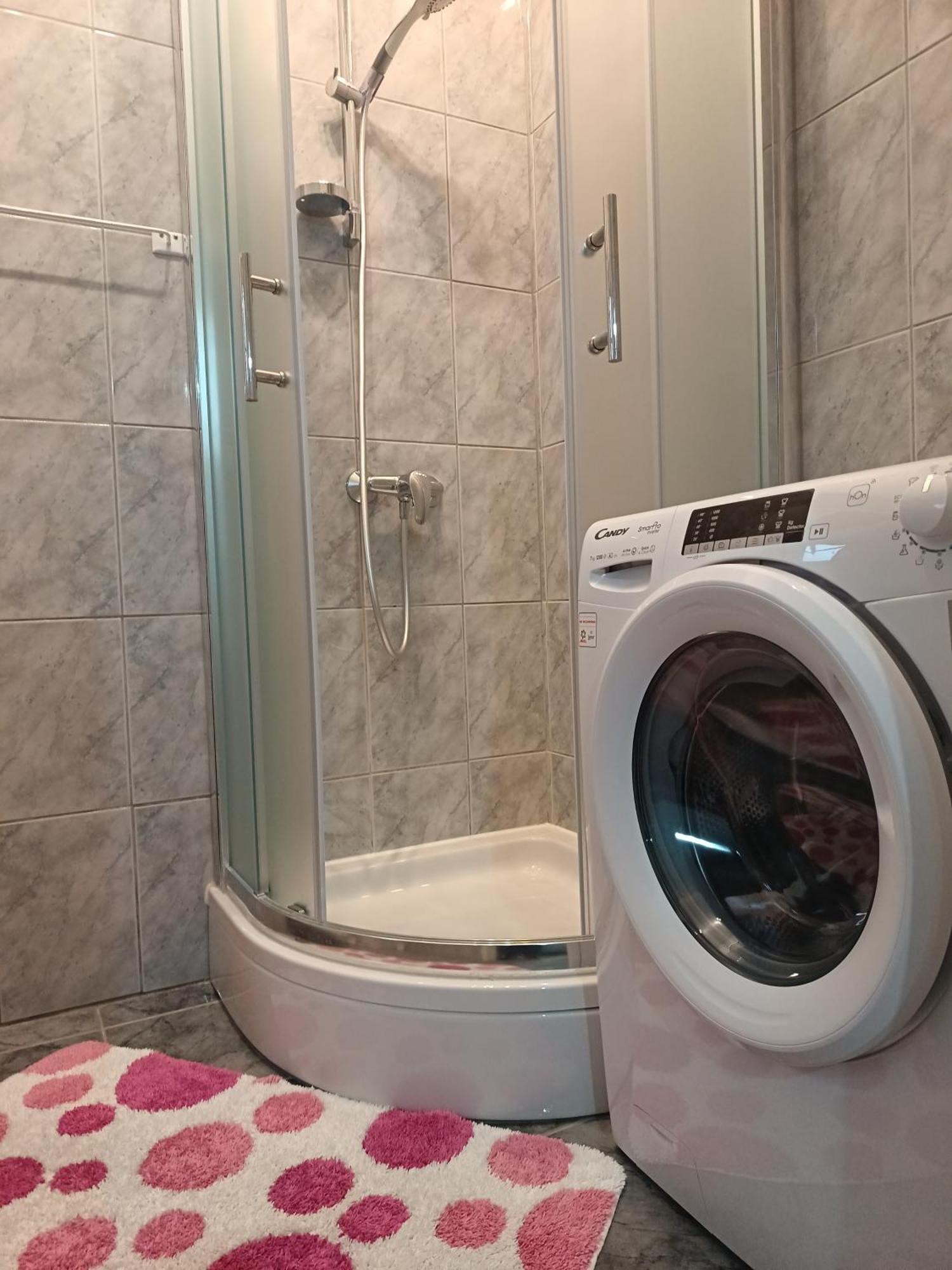 Lara - Apartment Near The Beach Връбник Екстериор снимка